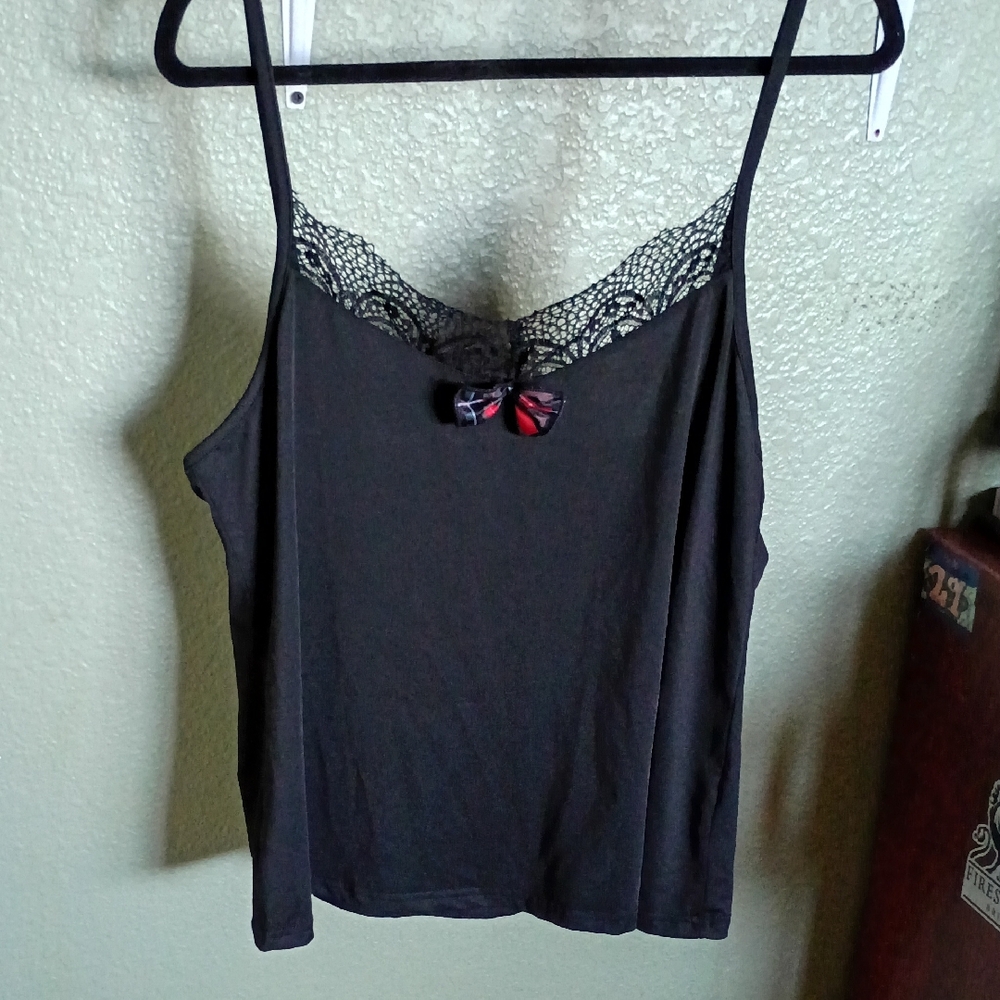 Elegant Black Lace Trim Women Lingerie/Sleepwear Set With Bow Accents